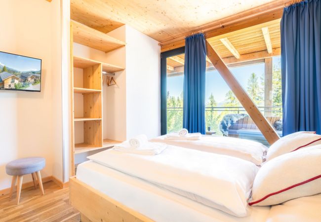 House in Pichl bei Schladming - Superior Chalet # 04 with sauna & bathtub inside