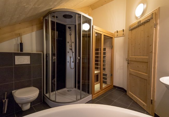 Badezimmer Dampfdusche Sauna Urlaub