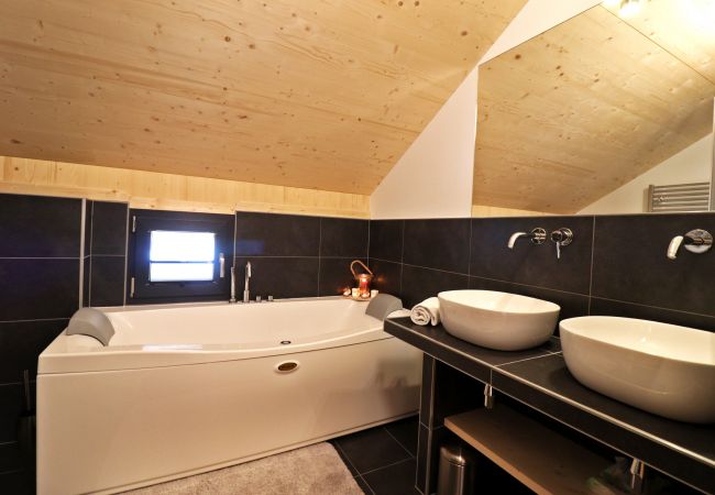 House in Hohentauern - Premium Chalet # 47 with Sauna & Whirlpool