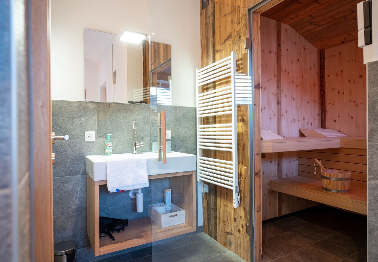 Chalet in Kaprun - First IN Mountain Chalet B, Terrace & sauna